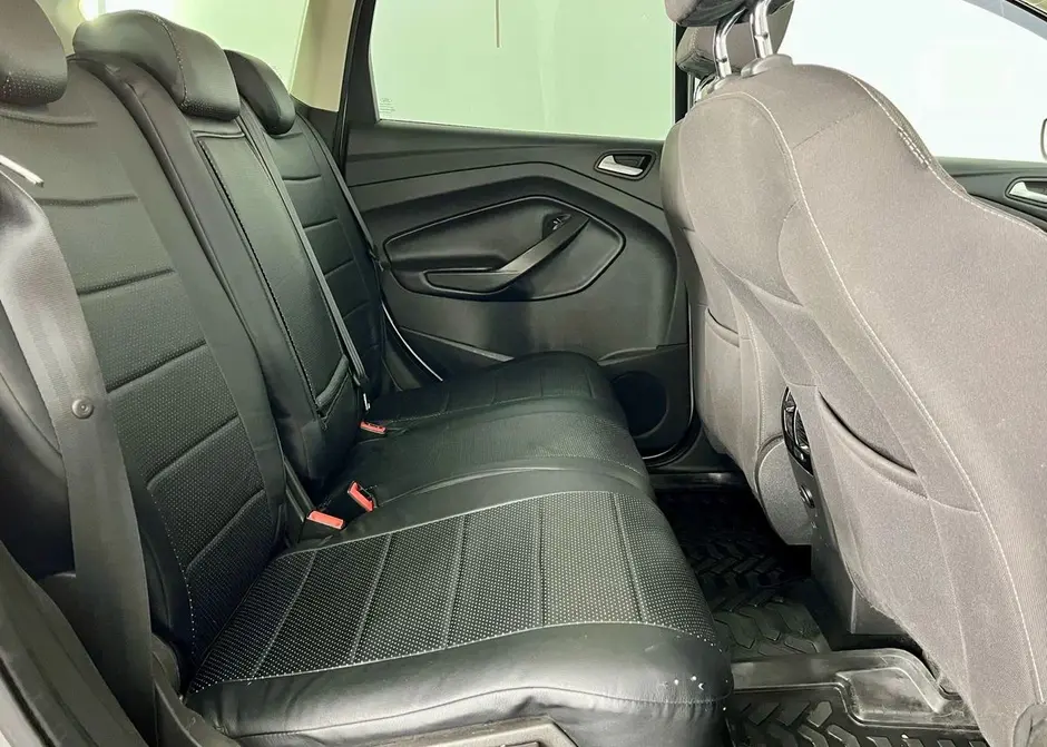 Ford Kuga, 2015 г.