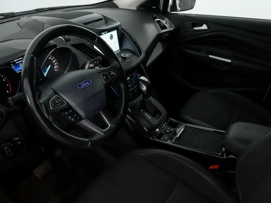 Ford Kuga, 2016 г.