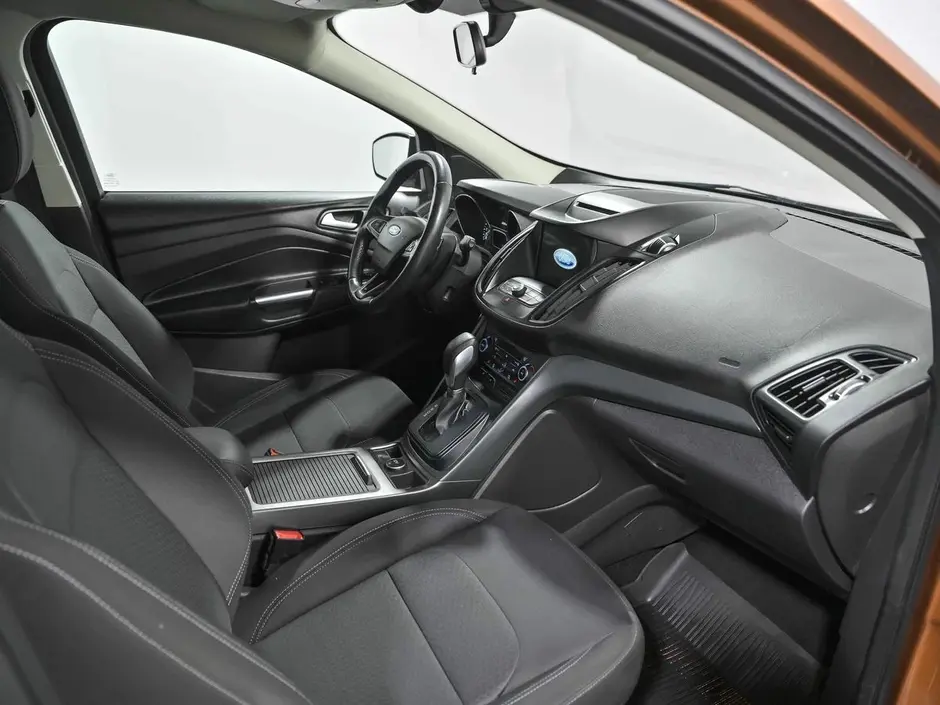 Ford Kuga, 2018 г.