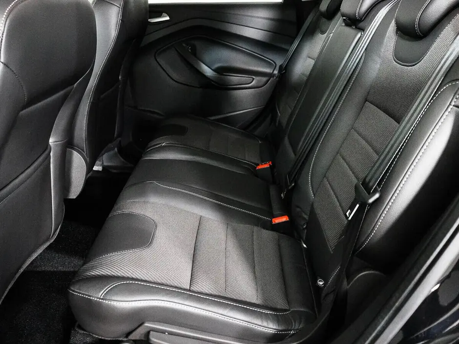 Ford Kuga, 2015 г.