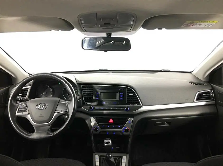 Hyundai Elantra, 2017 г.