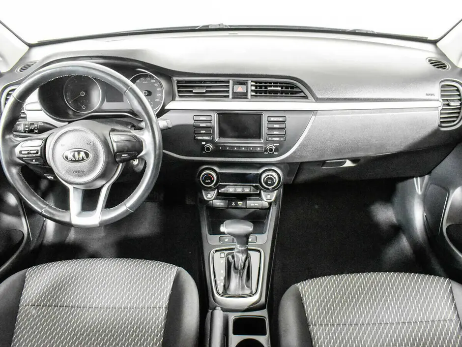 Kia Rio X-Line, 2018 г.