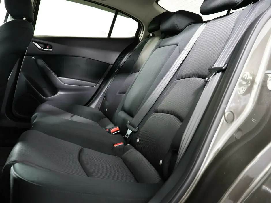 Mazda 3, 2015 г.
