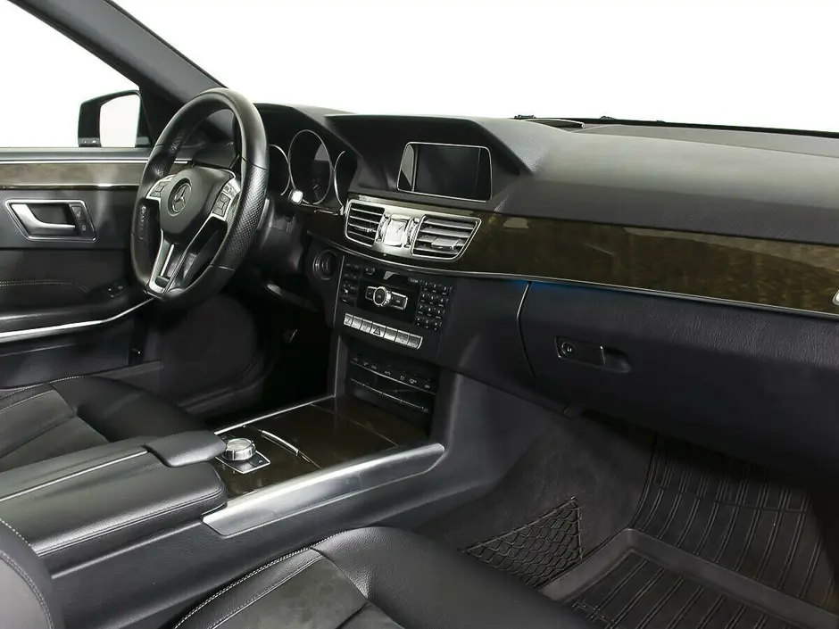 Mercedes-Benz E-Класс, 2015 г.