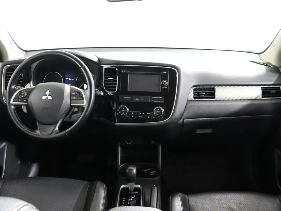 Mitsubishi Outlander, 2014 г.