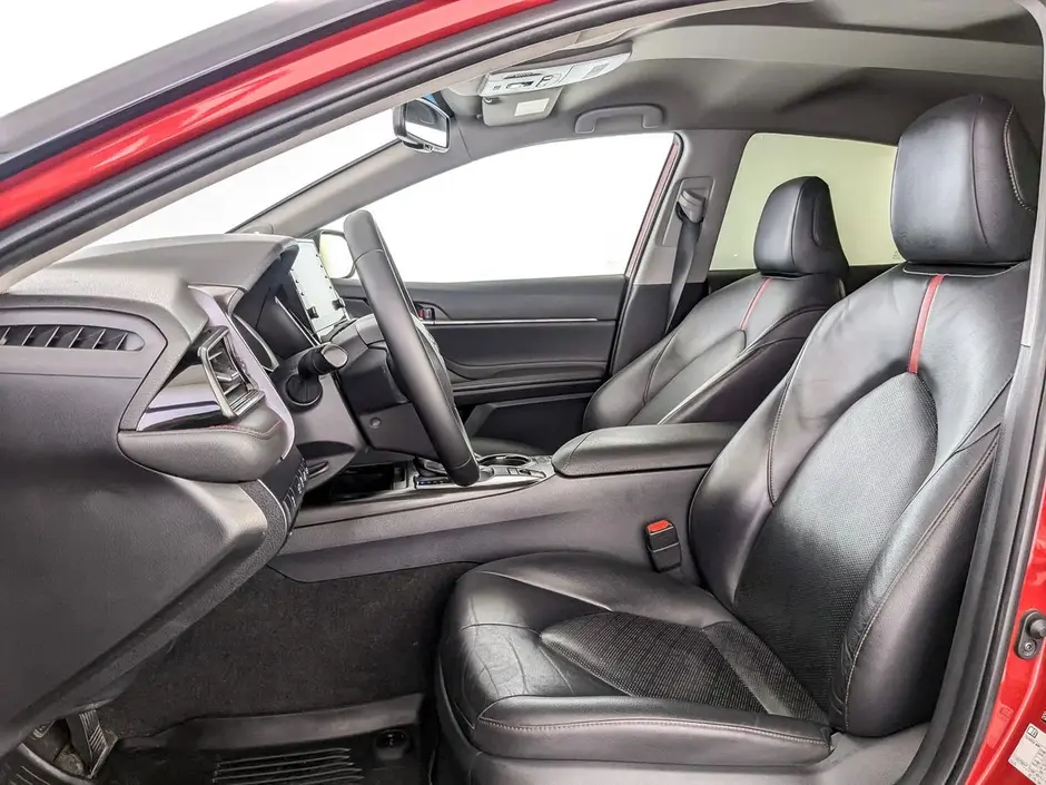 Toyota Camry, 2021 г.