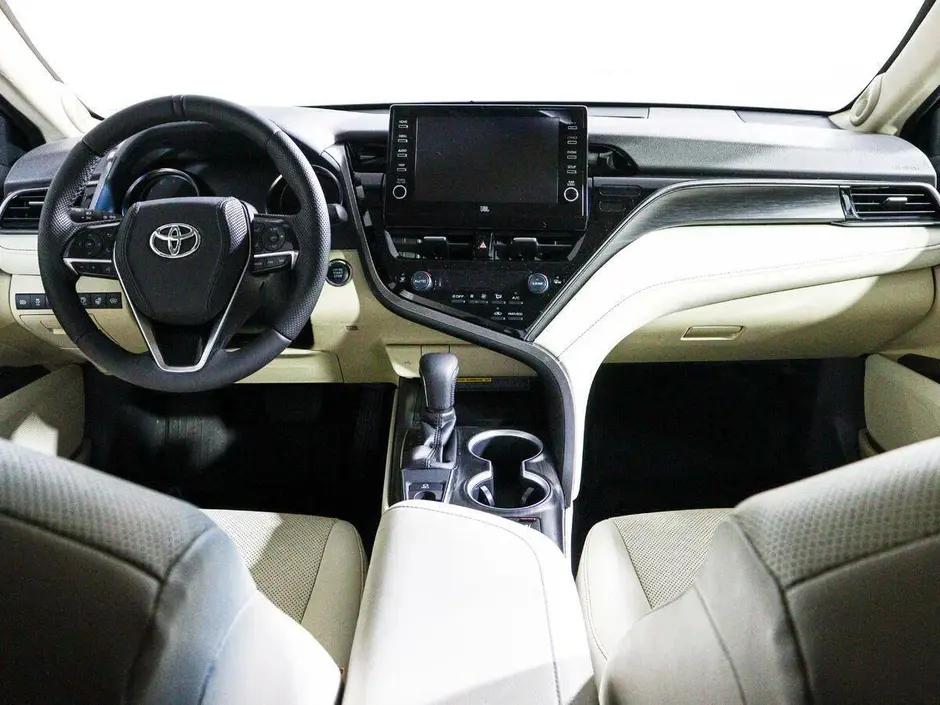 Toyota Camry, 2021 г.