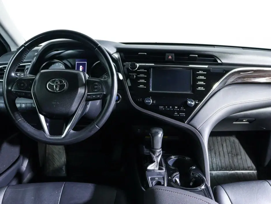 Toyota Camry, 2020 г.