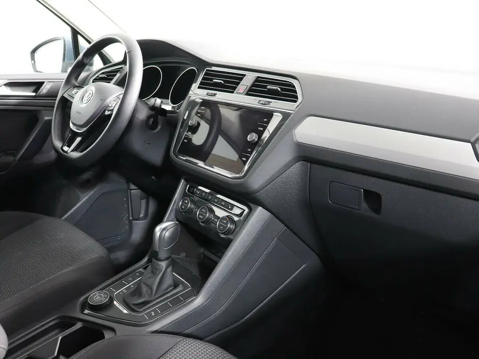 Volkswagen Tiguan, 2018 г.