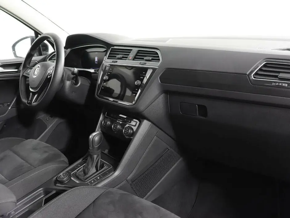 Volkswagen Tiguan, 2017 г.