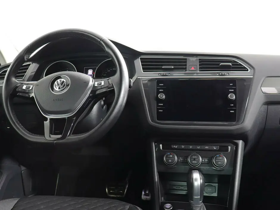 Volkswagen Tiguan, 2017 г.
