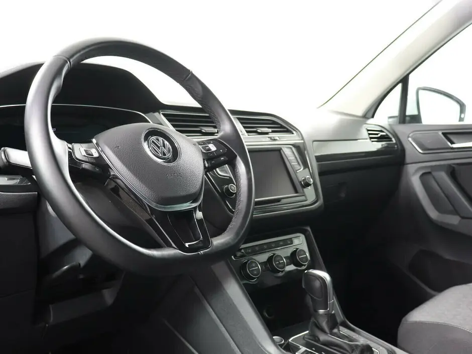 Volkswagen Tiguan, 2019 г.