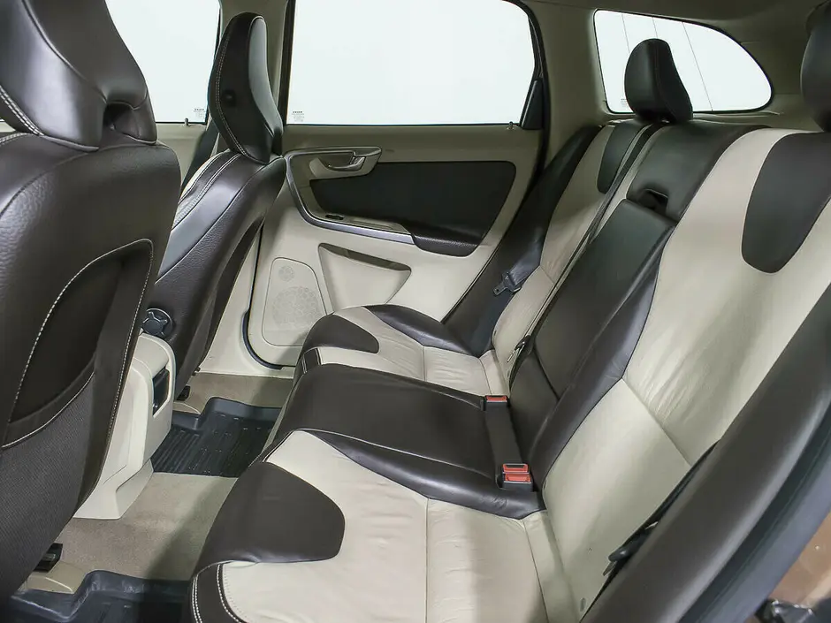 Volvo XC60, 2010 г.