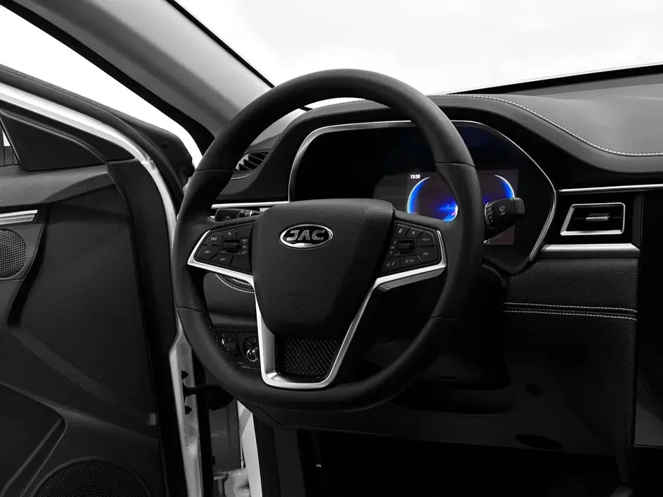JAC J7, 2022 г.