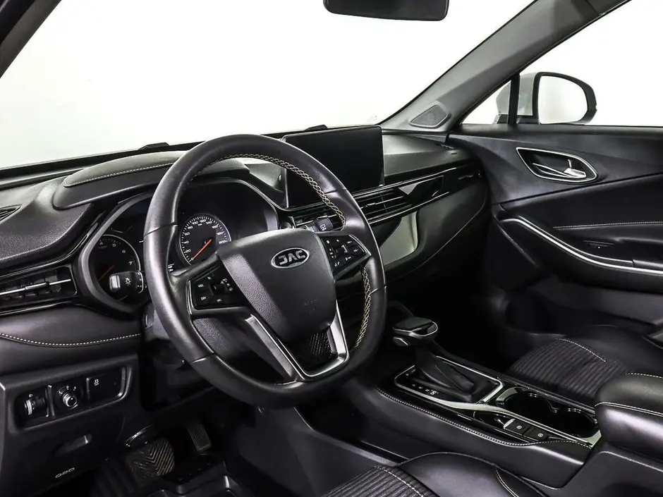 JAC JS4, 2022 г.