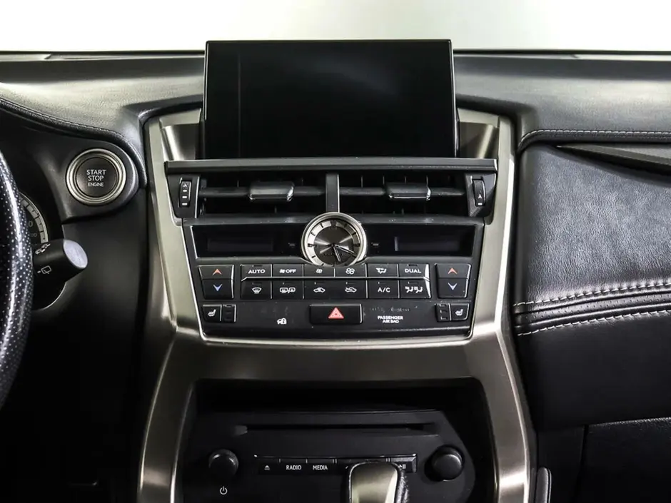 Lexus NX, 2015 г.
