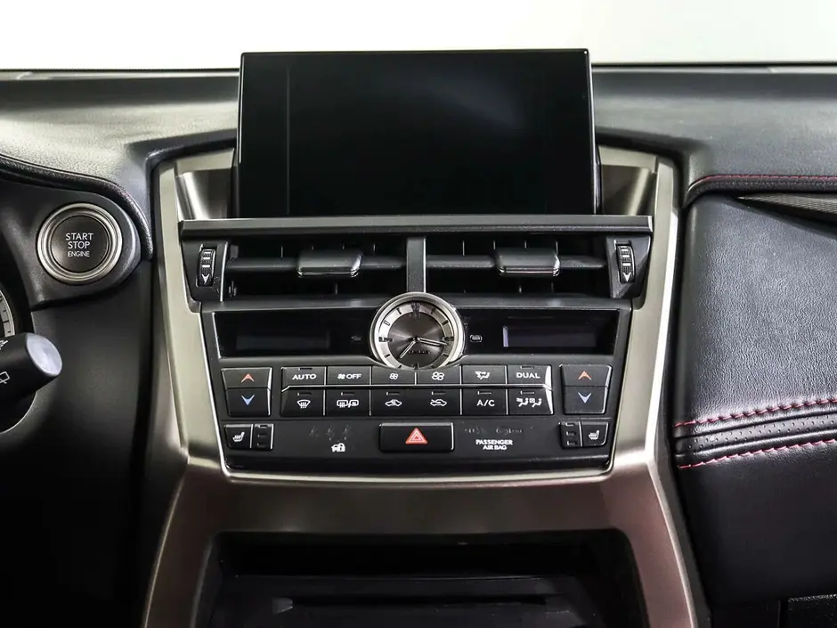Lexus NX, 2015 г.